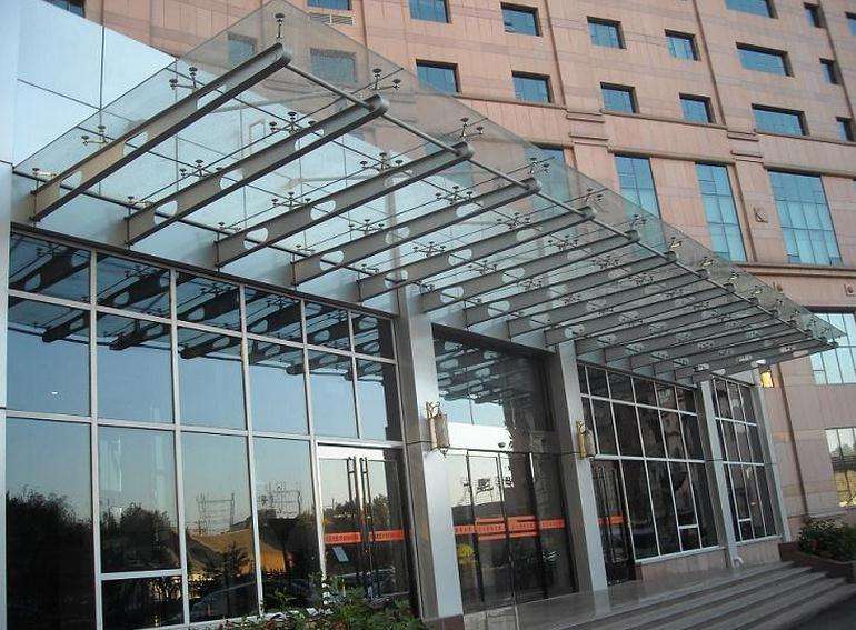 东方单层工业厂房钢结构安装工艺流程图